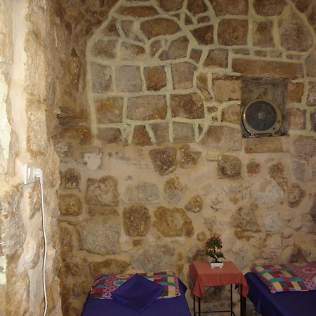 Jaffa Gate Hostel Йерусалим Стая снимка