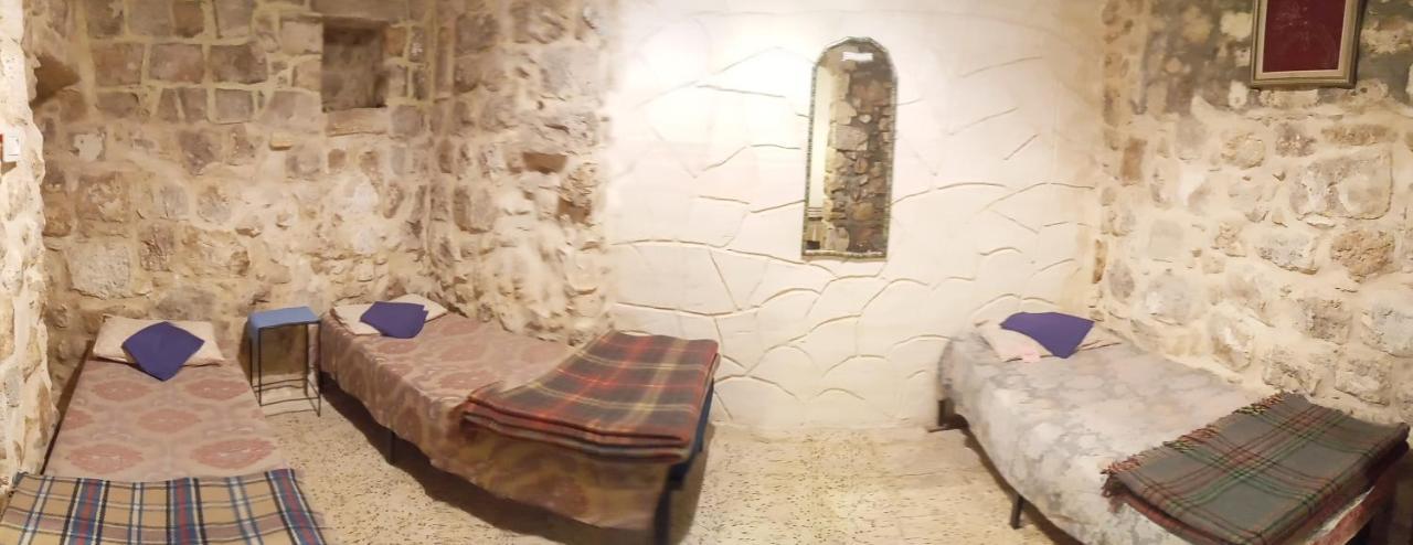 Jaffa Gate Hostel Йерусалим Екстериор снимка
