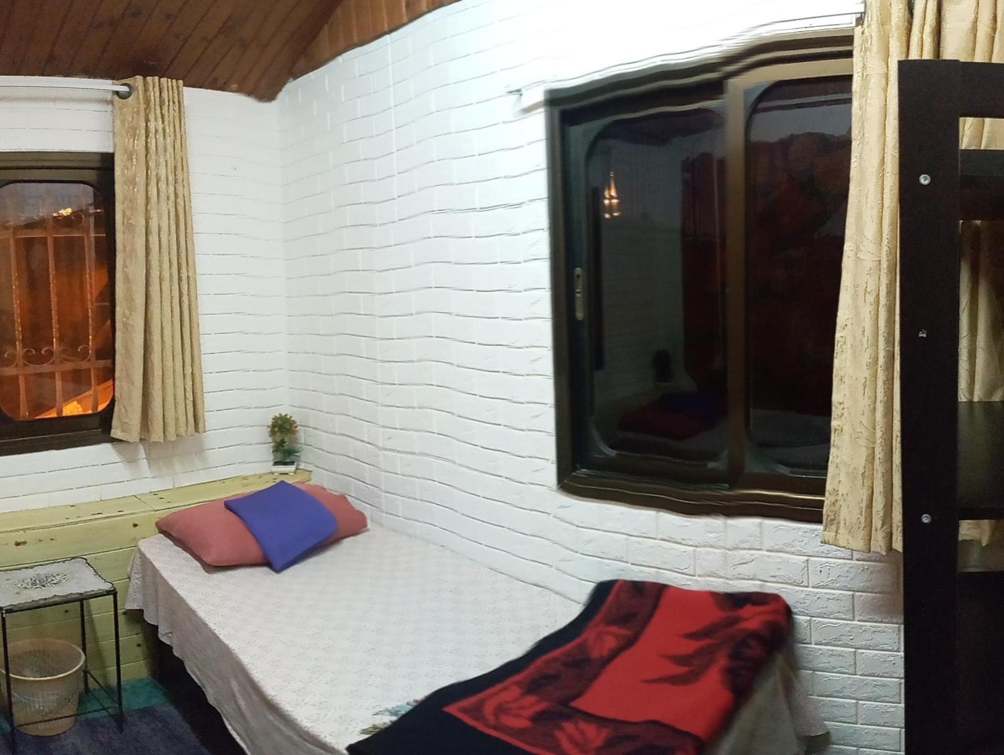 Jaffa Gate Hostel Йерусалим Стая снимка