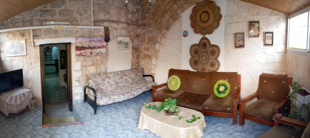 Jaffa Gate Hostel Йерусалим Екстериор снимка